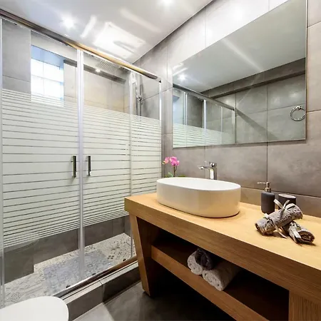 M&d Luxury In * Ateny