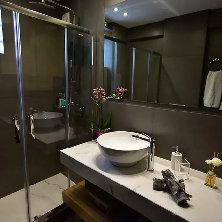 M&d Luxury In *